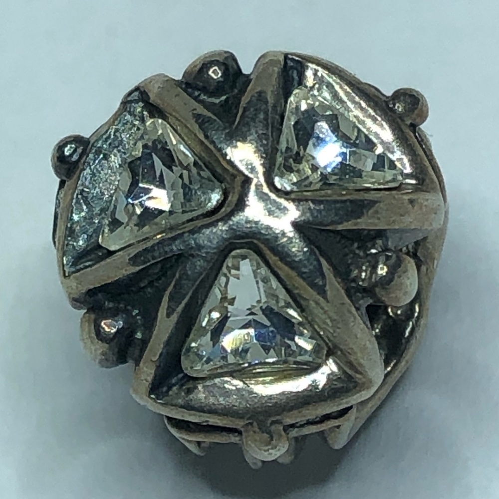 Trollbeads Crystal Triangles Bead